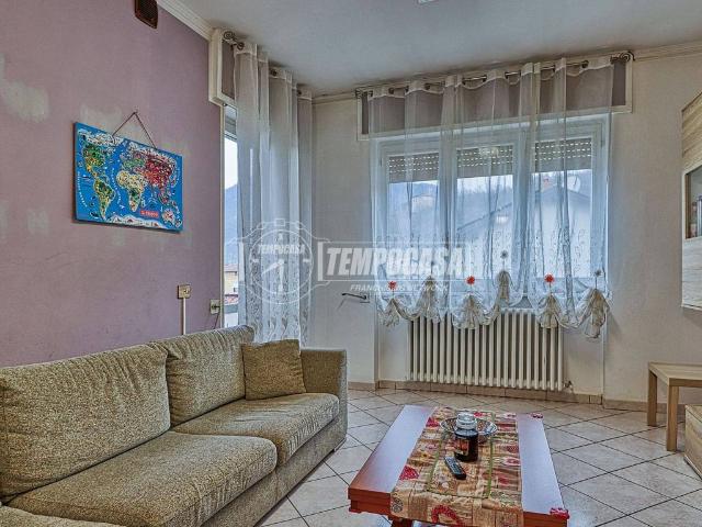 Appartamento in vendita a Brenno Useria, Arcisate