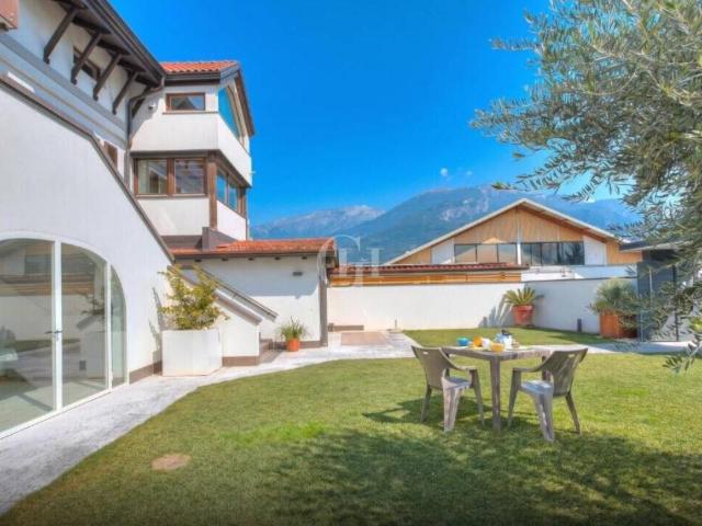 Appartamento in vendita a Comunità Alto Garda e Ledro, Arco