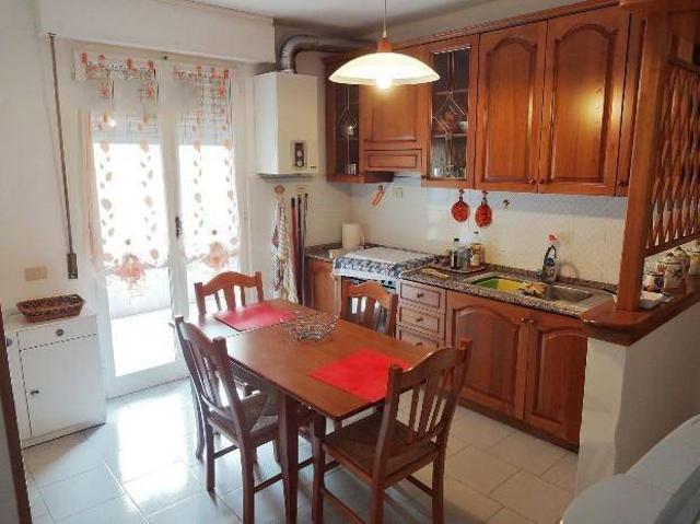 Appartamento in vendita a Arcola, Liguria