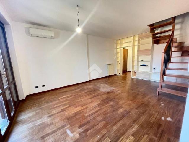 Appartamento in vendita a Arconate, Milano