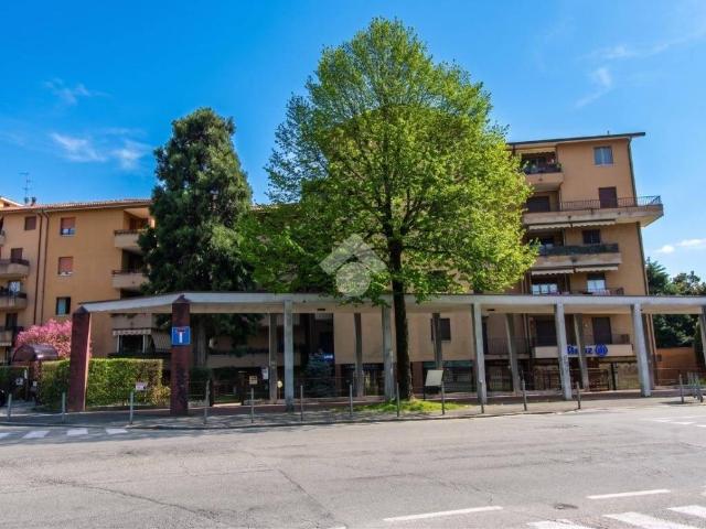 Appartamento in vendita a Arcore, Lombardia