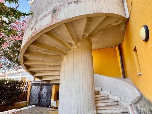 Appartamento in vendita a Porto Rutulo, Roma Capitale