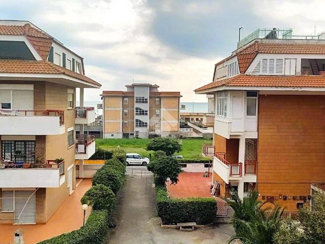 Appartamento in vendita a Centro Regina, Roma Capitale