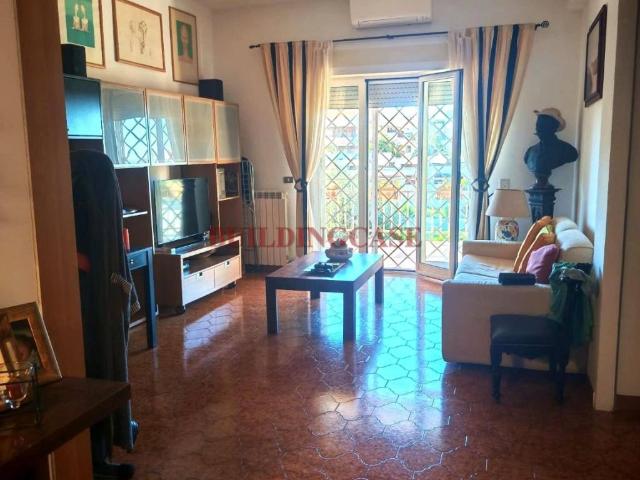 Appartamento in vendita a Centro Regina, Ardea