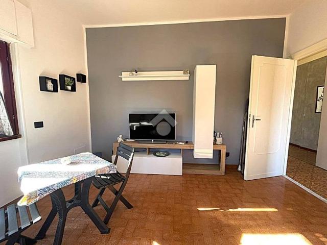 Appartamento in vendita a Centro Regina, Ardea