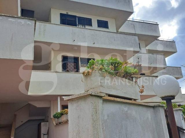 Appartamento in vendita a Marina di Tor San Lorenzo, Roma Capitale