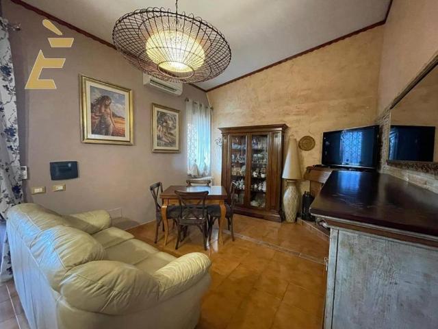 Appartamento in vendita a Centro Regina, Roma Capitale