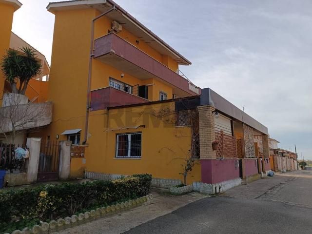 Appartamento in vendita a Porto Rutulo, Roma Capitale