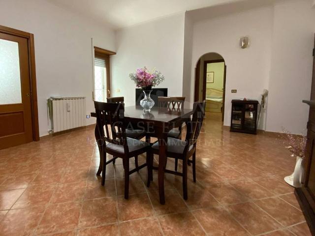 Appartamento in vendita a Centro Regina, Roma Capitale