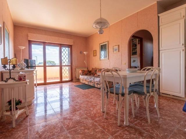 Appartamento in vendita a Lupetta, Roma Capitale