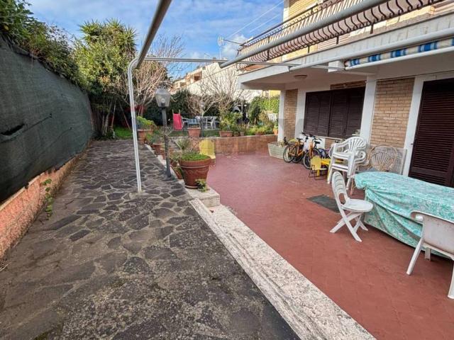 Appartamento in vendita a Roma Capitale, Lazio