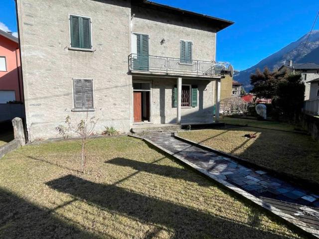 Appartamento in vendita a Ardenno, Lombardia