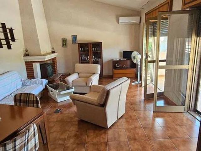 Appartamento in vendita a Calabria, Reggio Calabria