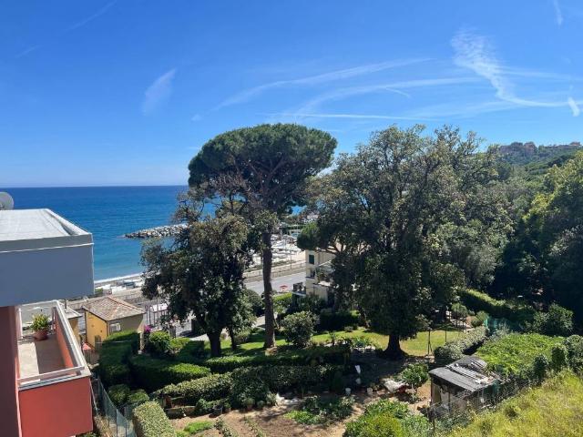 Appartamento in vendita a Bicocca, Arenzano