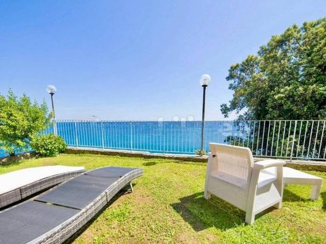 Appartamento in vendita a Borghetto, Arenzano