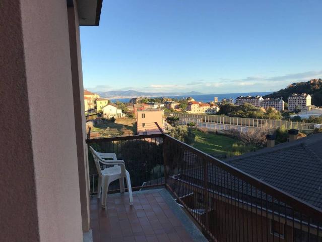 Appartamento in vendita a Borghetto, Arenzano