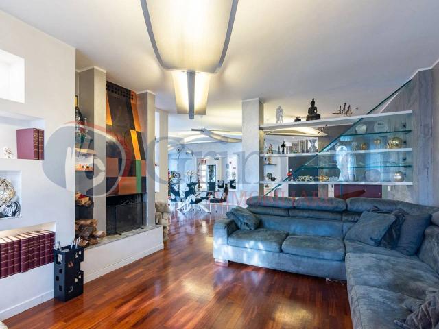 Appartamento in vendita a Arese, Milano