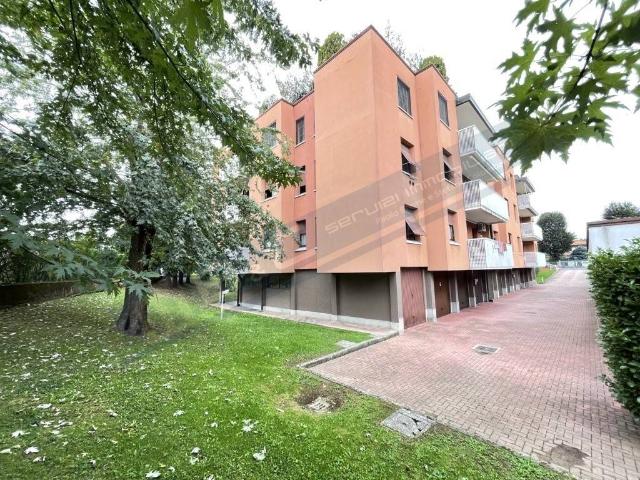 Appartamento in vendita a Valera, Arese