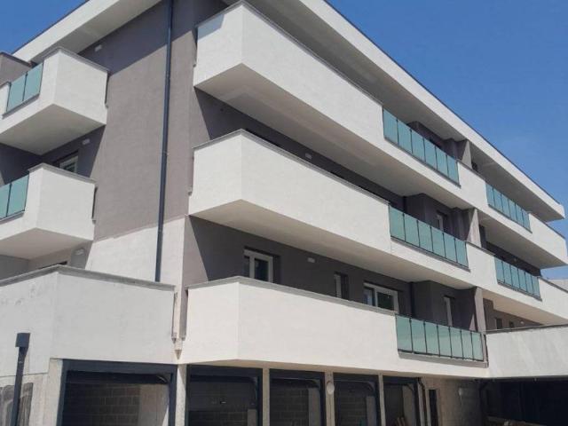 Appartamento in vendita a Valera, Arese