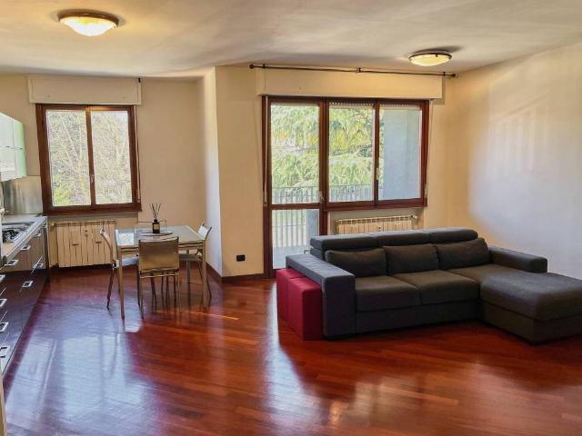 Appartamento in vendita a Valera, Arese