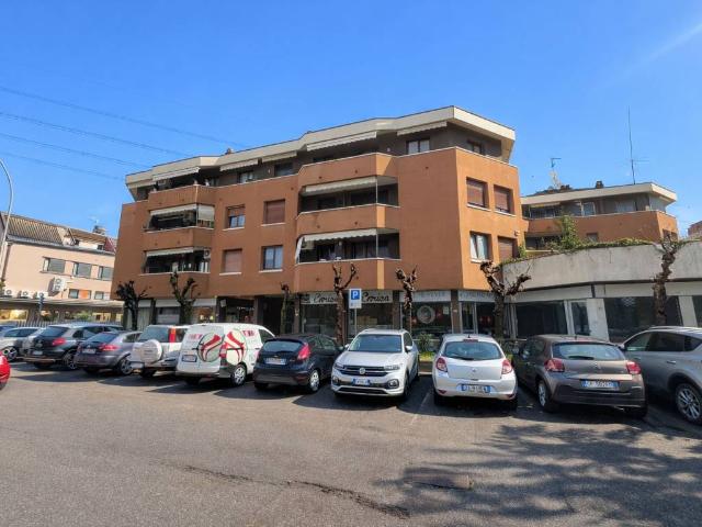 Appartamento in vendita a Cascina San Pietro, Arese