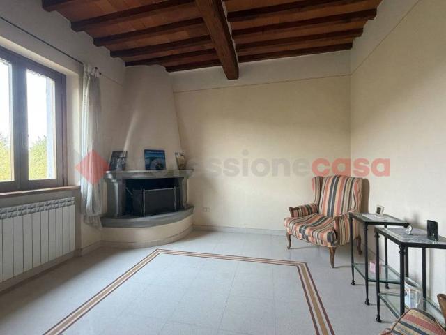 Appartamento in vendita a La Pace, Palazzo Del Pero
