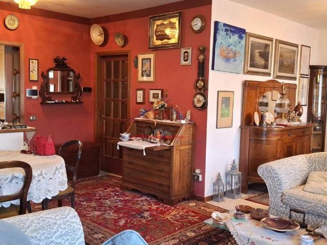 Appartamento in vendita a Pescaiola, Palazzo Del Pero