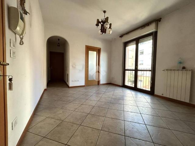 Appartamento in vendita a Palazzo Del Pero, Toscana