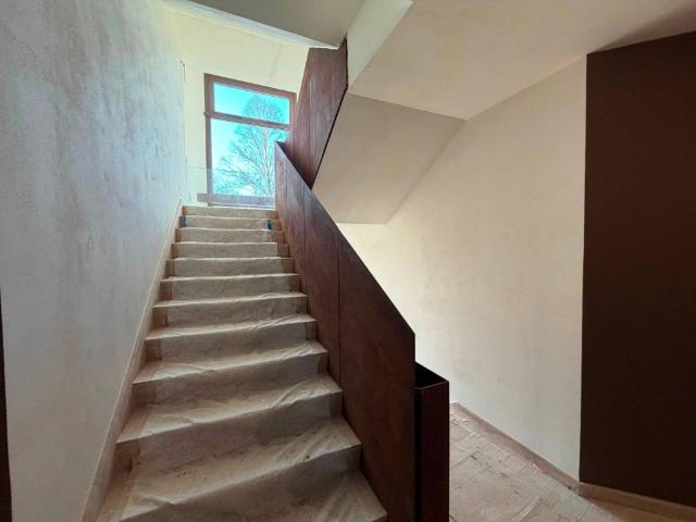 Appartamento in vendita a Colle di Santa Maria, Palazzo Del Pero