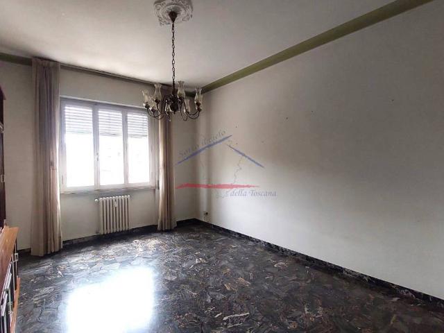 Appartamento in vendita a Palazzo Del Pero, Toscana