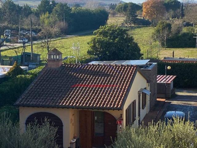 Appartamento in vendita a Palazzo Del Pero, Toscana