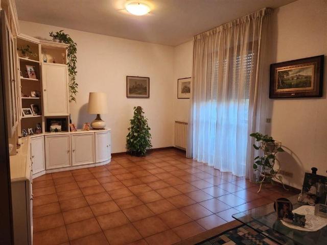 Appartamento in vendita a Palazzo Del Pero, Toscana