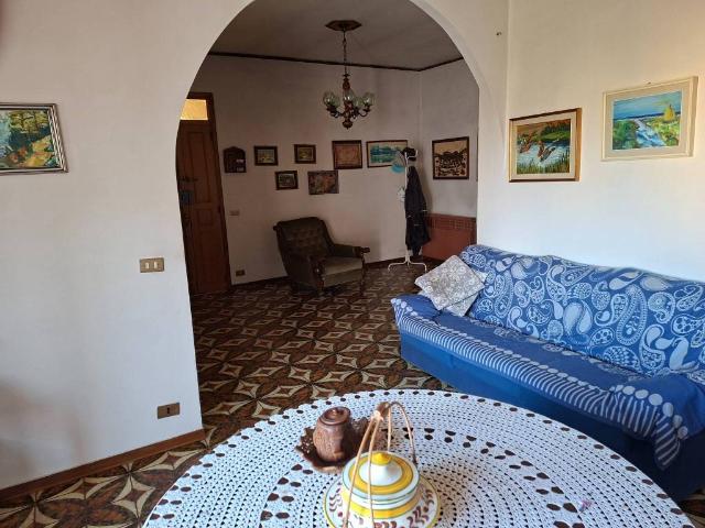 Appartamento in vendita a Indicatore, Palazzo Del Pero