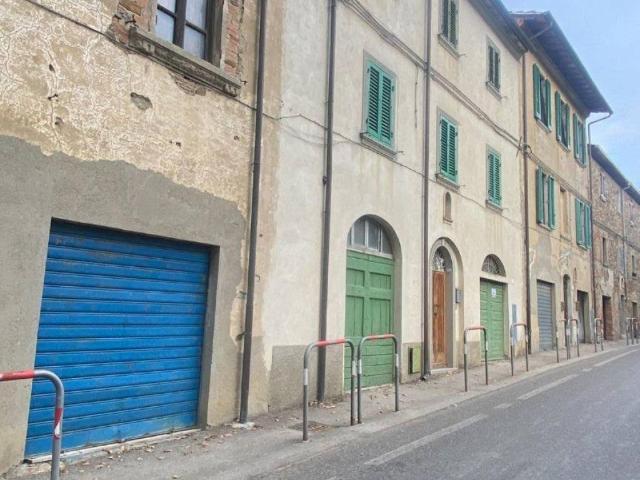 Appartamento in vendita a Ponte Buriano, Palazzo Del Pero