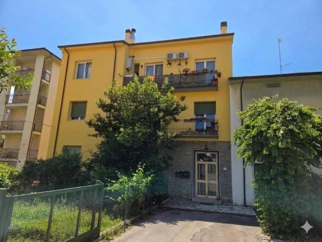 Appartamento in vendita a Palazzo Del Pero, Toscana