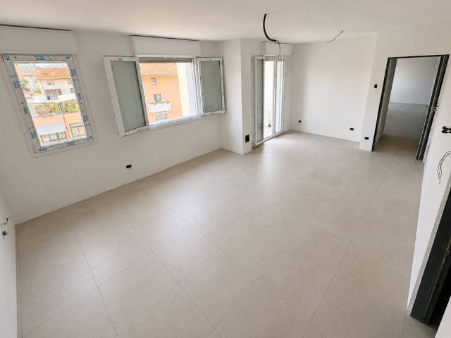 Appartamento in vendita a Palazzo Del Pero, Toscana