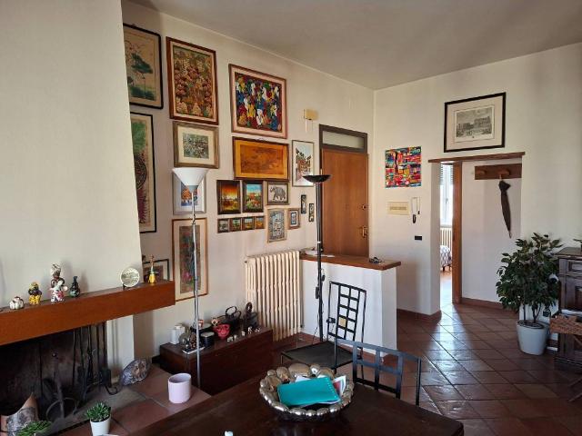 Appartamento in vendita a Saione, Palazzo Del Pero