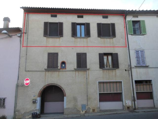 Appartamento in vendita a Palazzo Del Pero, Toscana