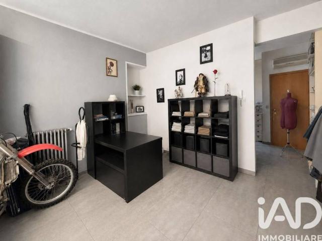 Appartamento in vendita a Palazzo Del Pero, Toscana