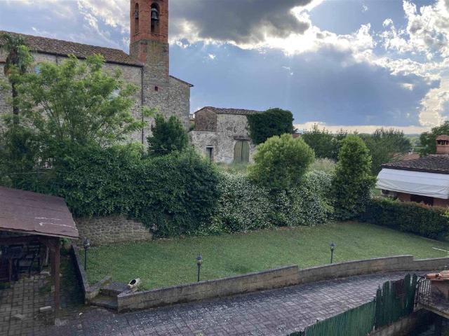 Appartamento in vendita a Palazzo Del Pero, Toscana
