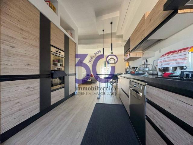 Appartamento in vendita a San Donato, Palazzo Del Pero