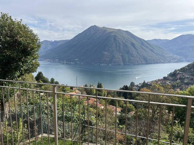 Appartamento in vendita a Argegno, Lombardia