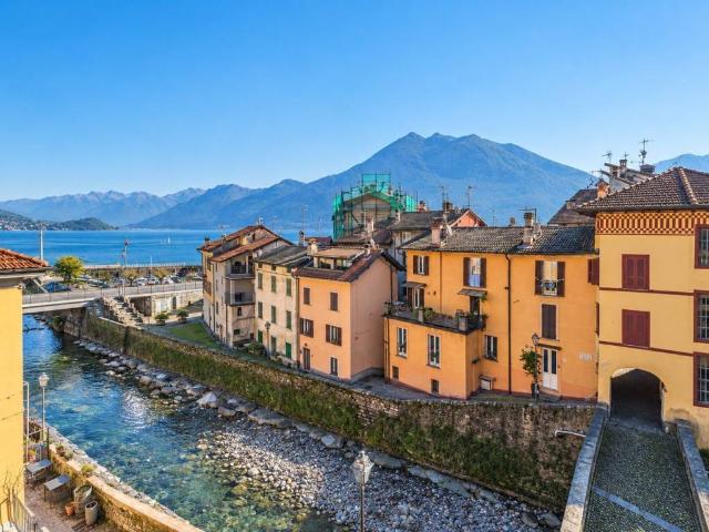 Appartamento in vendita a Argegno, Como