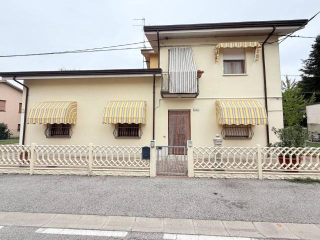 Appartamento in vendita a Argenta, Reggio Emilia