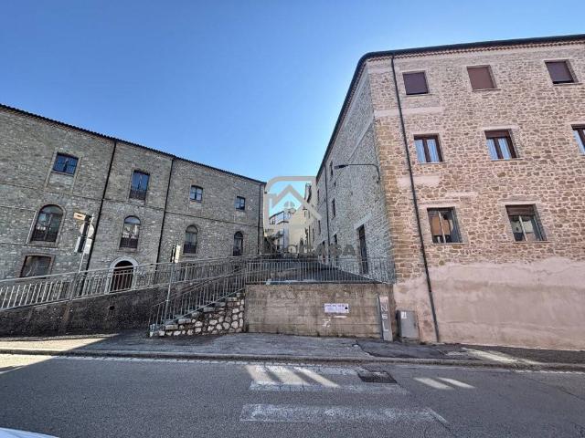 Appartamento in vendita a Ariano Irpino, Campania
