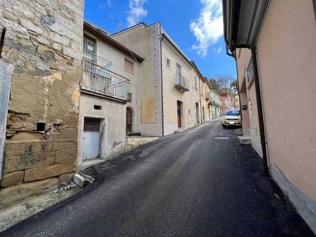 Appartamento in vendita a Ariano Irpino, Campania