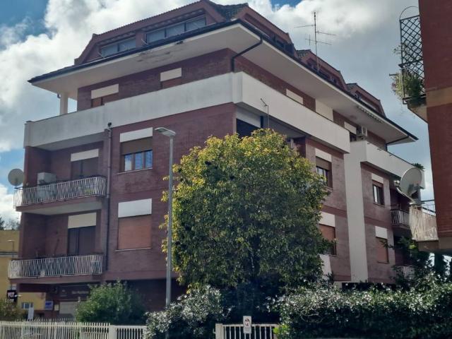 Appartamento in vendita a Roma Capitale, Lazio