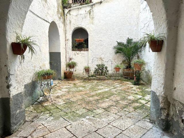 Appartamento in vendita a Arienzo, Campania