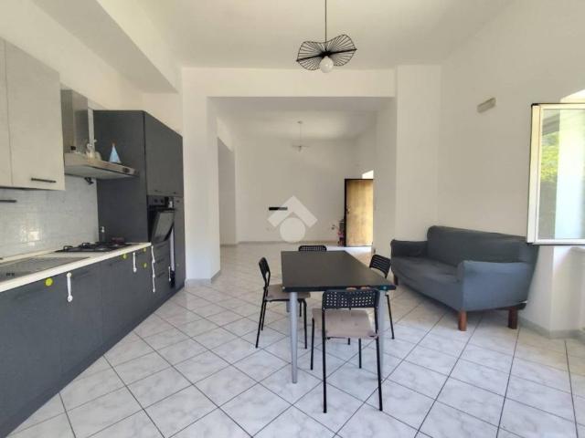 Appartamento in vendita a Forchia, Campania