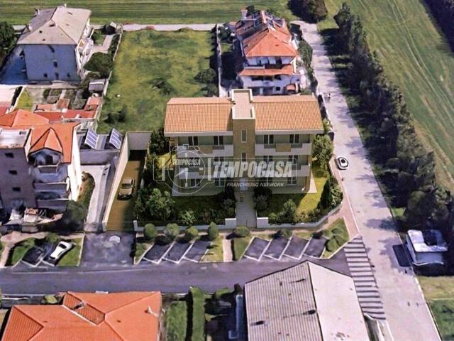 Appartamento in vendita a Arluno, Lombardia